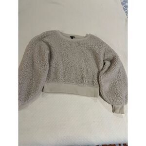 ☀️ Express Sherpa’ Soft Sweater cream size small ☀️